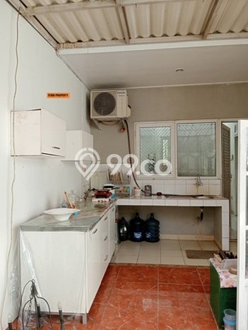 Rumah Siap Pakai area Cibubur, Jakarta Timur, Luas 145m² Bangunan 65m² Rumah Siap Pakai area Cibubur, Jakarta Timur, Luas 145m² Bangunan 65m²