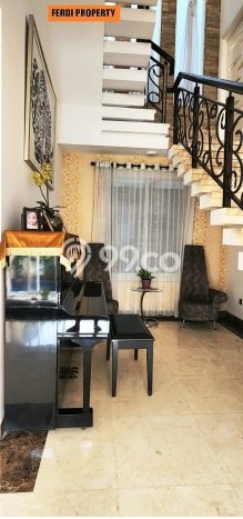 Ready to Use! Premium House LT 470m2 Desain Modern di Citra Grand Ready to Use! Premium House LT 470m2 Desain Modern di Citra Grand