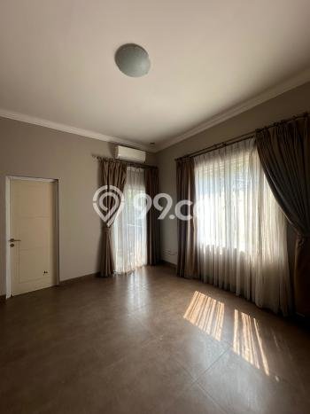 Dijual Rumah Mewah Megah Dengan View Eksklusif di Kota Wisata, Bogor Dijual Rumah Mewah Megah Dengan View Eksklusif di Kota Wisata, Bogor