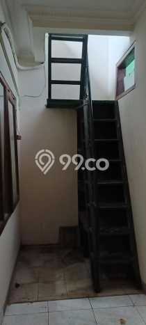 Rumah Minimalis LB/LT 90m2/90m2 Dijual di Raffles Hills, Jakarta Timur Rumah Minimalis LB/LT 90m2/90m2 Dijual di Raffles Hills, Jakarta Timur