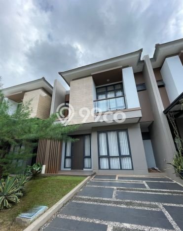 Dijual Rumah Luas Megah Dengan View Eksklusif di Kota Wisata, Bogor Dijual Rumah Luas Megah Dengan View Eksklusif di Kota Wisata, Bogor