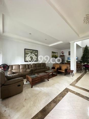 Ready to Use! Luxury House LT 240m2 Desain Modern di Legenda Wisata Ready to Use! Luxury House LT 240m2 Desain Modern di Legenda Wisata