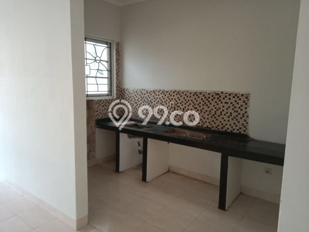 Jual Rumah Eksklusif 4 KT di Kota Wisata, Jakarta Timur Jual Rumah Eksklusif 4 KT di Kota Wisata, Jakarta Timur