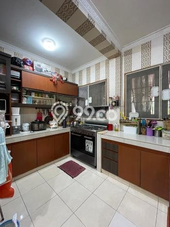 Jual Rumah Mewah Megah Dengan View Eksklusif di Kota Wisata, Bogor Jual Rumah Mewah Megah Dengan View Eksklusif di Kota Wisata, Bogor