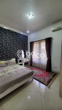 Dijual Rumah Luas Megah Dengan View Cantik di Kota Wisata, Bogor Dijual Rumah Luas Megah Dengan View Cantik di Kota Wisata, Bogor