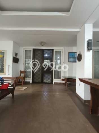 Hunian Nyaman Asri 5 KT Siap Huni di Raffles Hills Jakarta Timur Hunian Nyaman Asri 5 KT Siap Huni di Raffles Hills Jakarta Timur
