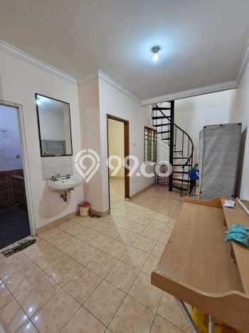Rumah Modern 4 KT LT 75m2 di Taman Ratu Rumah Modern 4 KT LT 75m2 di Taman Ratu