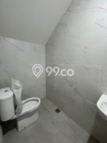 Rumah Elit LB 246m2 Siap Pakai Desain Elegan di Sunrise Garden, Jakarta Barat Rumah Elit LB 246m2 Siap Pakai Desain Elegan di Sunrise Garden, Jakarta Barat