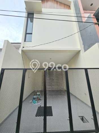 Rumah Modern 3 KT di Tanjung Duren Jakarta Barat Unfurnished Rumah Modern 3 KT di Tanjung Duren Jakarta Barat Unfurnished
