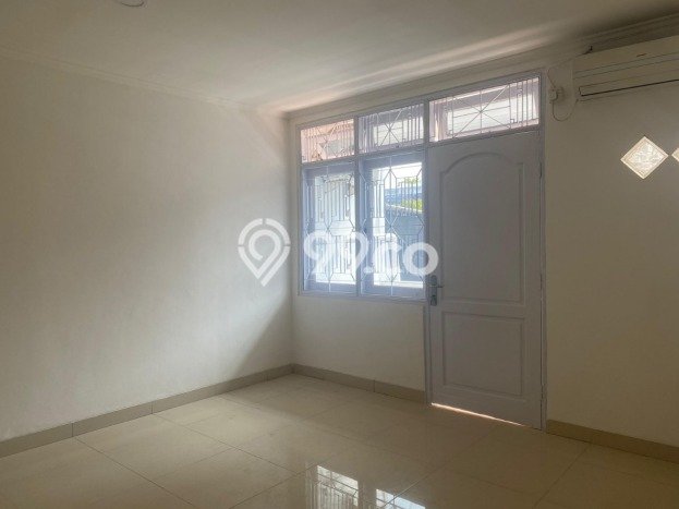 For Sale! Luxury House LT 269m2 Desain Elegan di Green Ville For Sale! Luxury House LT 269m2 Desain Elegan di Green Ville