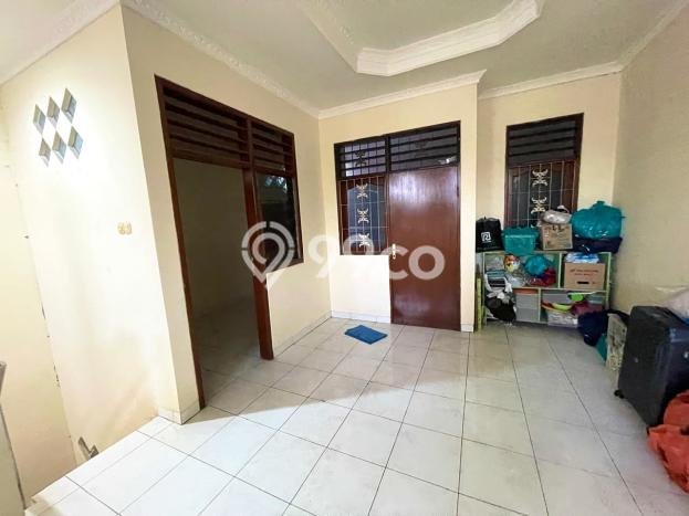 Rumah Mewah LB 114m2 Siap Huni Desain Elegan di Jelambar, Jakarta Barat Rumah Mewah LB 114m2 Siap Huni Desain Elegan di Jelambar, Jakarta Barat