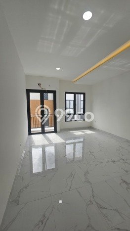Jual Rumah Luas Elegan Dengan View Cantik di Duri Kepa, Jakarta Barat Jual Rumah Luas Elegan Dengan View Cantik di Duri Kepa, Jakarta Barat