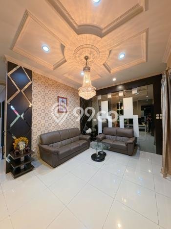 Rumah Elit LB 231m2 Siap Huni Desain Elegan di Tomang, Jakarta Barat Rumah Elit LB 231m2 Siap Huni Desain Elegan di Tomang, Jakarta Barat