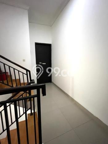 Dijual Hunian Rumah Nyaman 5 KT di Tomang, Jakarta Barat Dijual Hunian Rumah Nyaman 5 KT di Tomang, Jakarta Barat