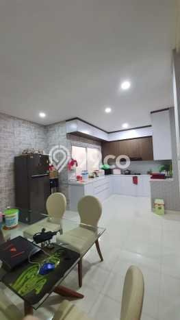 Rumah Elit Modern Siap Huni di Tanjung Duren Jakarta Barat Rumah Elit Modern Siap Huni di Tanjung Duren Jakarta Barat