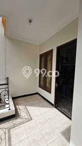 Jual Rumah Modern 4 KT di Tanjung Duren, Jakarta Barat Jual Rumah Modern 4 KT di Tanjung Duren, Jakarta Barat
