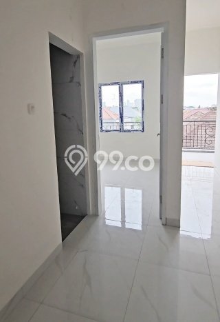 Dijual Rumah Luas Elegan Dengan View Eksklusif di Duri Kepa, Jakarta Barat Dijual Rumah Luas Elegan Dengan View Eksklusif di Duri Kepa, Jakarta Barat