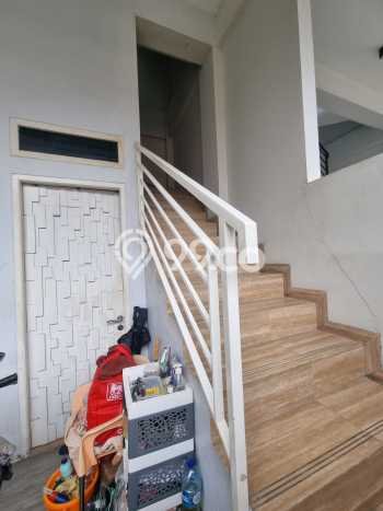 Cocok Untuk Investasi! For Sale Kost di Grogol 19 Kamar Cocok Untuk Investasi! For Sale Kost di Grogol 19 Kamar