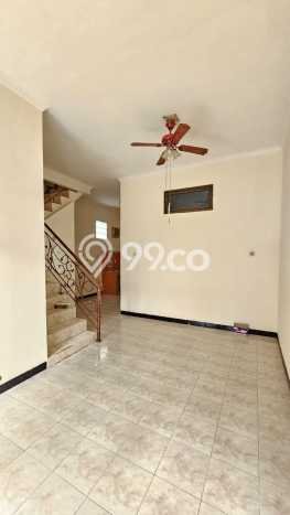 Jual Rumah Modern 4 KT di Tanjung Duren, Jakarta Barat Jual Rumah Modern 4 KT di Tanjung Duren, Jakarta Barat