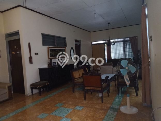 Rumah Elit Modern Tanpa Renovasi di Sampangan Semarang Rumah Elit Modern Tanpa Renovasi di Sampangan Semarang
