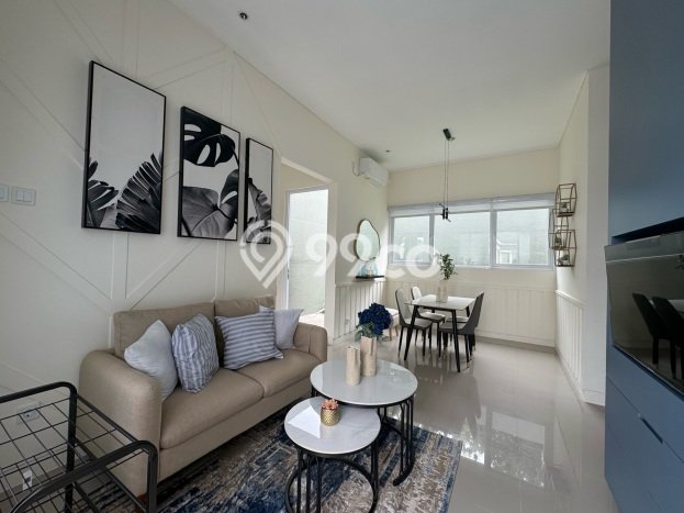 SIAP HUNI! Rumah Strategis di BSB City, Luas 128m² LB 48m² SIAP HUNI! Rumah Strategis di BSB City, Luas 128m² LB 48m²