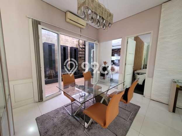 Dijual Rumah Elit Exclusive di Gajah Mungkur, Semarang Dijual Rumah Elit Exclusive di Gajah Mungkur, Semarang