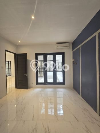Rumah Elit Modern Tanpa Renovasi di Bintaro Tangerang Selatan Rumah Elit Modern Tanpa Renovasi di Bintaro Tangerang Selatan