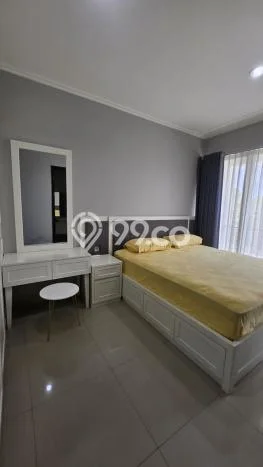 Disewakan! Rumah 3 Kamar Tidur &
4 Kamar Mandi di Pantai Indah Kapuk 2, Jakarta Utara Disewakan! Rumah 3 Kamar Tidur &
4 Kamar Mandi di Pantai Indah Kapuk 2, Jakarta Utara