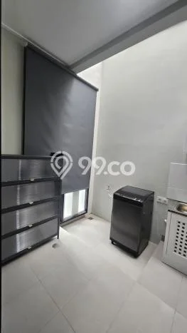 Disewakan! Rumah 3 Kamar Tidur &
4 Kamar Mandi di Pantai Indah Kapuk 2, Jakarta Utara Disewakan! Rumah 3 Kamar Tidur &
4 Kamar Mandi di Pantai Indah Kapuk 2, Jakarta Utara