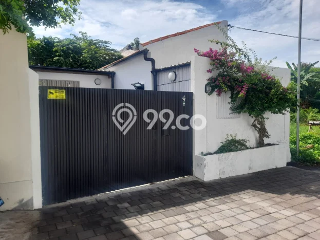 Rumah Modern 2 Kamar LT 100m2 di Canggu Rumah Modern 2 Kamar LT 100m2 di Canggu