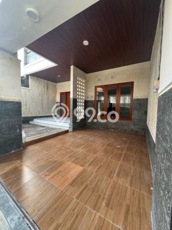 Lokasi terbaik! Rumah siap pakai dikontrakkan di Denpasar Selatan LB 200m2 Lokasi terbaik! Rumah siap pakai dikontrakkan di Denpasar Selatan LB 200m2
