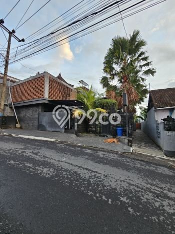 Hunian Elit LB 250m2 Siap Huni Desain Elegan di Dalung, Badung Hunian Elit LB 250m2 Siap Huni Desain Elegan di Dalung, Badung