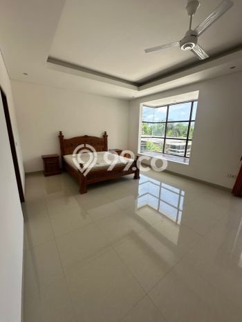 Lokasi terbaik! Rumah siap pakai disewakan di Denpasar Selatan LB 160m2 Lokasi terbaik! Rumah siap pakai disewakan di Denpasar Selatan LB 160m2