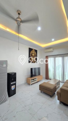 LOKASI STRATEGIS! Vila Kawasan , Luas 200m2m², Lokasi Strategis LOKASI STRATEGIS! Vila Kawasan , Luas 200m2m², Lokasi Strategis