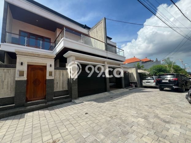 Lokasi terbaik! Rumah siap pakai dikontrakkan di Denpasar Selatan LB 200m2 Lokasi terbaik! Rumah siap pakai dikontrakkan di Denpasar Selatan LB 200m2
