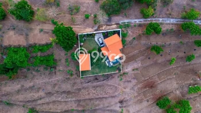 Vila Strategis Kawasan Buleleng, Area 400m², Akses ke berbagai keperluan Vila Strategis Kawasan Buleleng, Area 400m², Akses ke berbagai keperluan