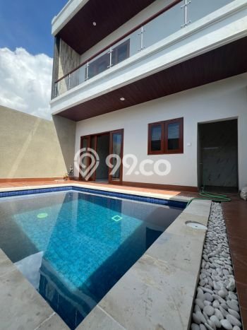 Lokasi terbaik! Rumah siap pakai dikontrakkan di Denpasar Selatan LB 200m2 Lokasi terbaik! Rumah siap pakai dikontrakkan di Denpasar Selatan LB 200m2