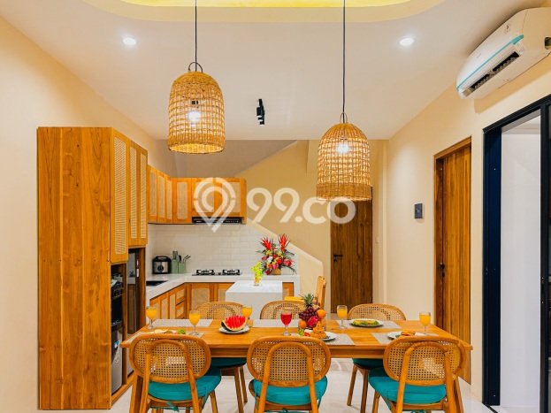 Disewakan Vila di , Area 0m2m², Lokasi Strategis Disewakan Vila di , Area 0m2m², Lokasi Strategis