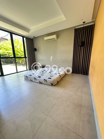 Vila Strategis di , Area 700m2m², Area Nyaman untuk keluarga Vila Strategis di , Area 700m2m², Area Nyaman untuk keluarga