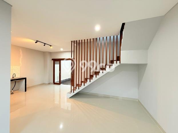 Rumah Budget Favorit Dijual Area Kuta LT 100m2 Rumah Budget Favorit Dijual Area Kuta LT 100m2