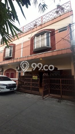 For Sale Rumah 7 Kamar Lokasi Ideal Nyaman dan Strategis di Tebet For Sale Rumah 7 Kamar Lokasi Ideal Nyaman dan Strategis di Tebet