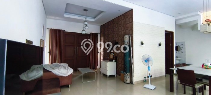 Jual Rumah Luas Megah Dengan View Cantik di Rawamangun, Jakarta Timur Jual Rumah Luas Megah Dengan View Cantik di Rawamangun, Jakarta Timur