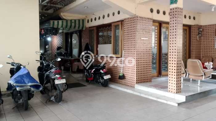 For Sale! Luxury House LT 677m2 Desain Modern di Rawamangun For Sale! Luxury House LT 677m2 Desain Modern di Rawamangun