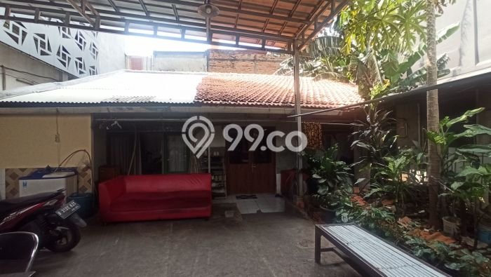 Komersial Bagus Dijual LB 300m2 Lokasi Strategis Jakarta Timur Area Cocok untuk Bisnis Komersial Bagus Dijual LB 300m2 Lokasi Strategis Jakarta Timur Area Cocok untuk Bisnis