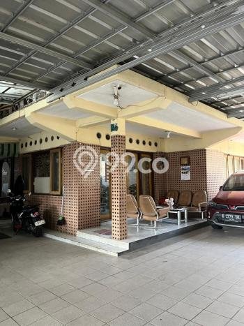 For Sale! Luxury House LT 677m2 Desain Modern di Rawamangun For Sale! Luxury House LT 677m2 Desain Modern di Rawamangun
