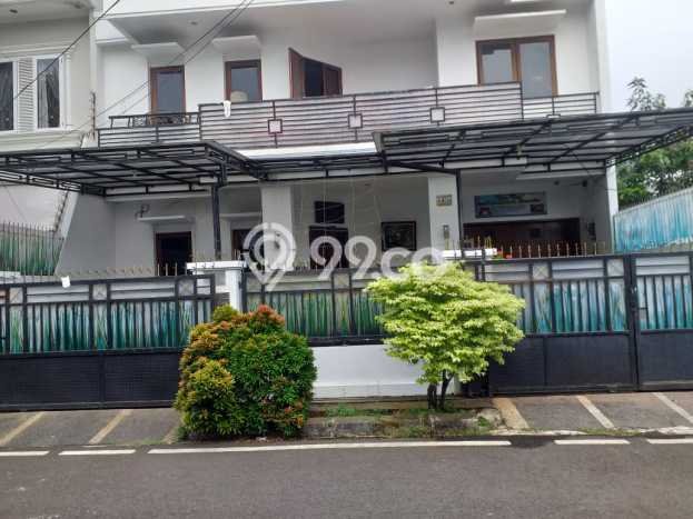 Rumah Mewah LB 220m2 Siap Pakai Desain Elegan di Pondok Kelapa, Jakarta Timur Rumah Mewah LB 220m2 Siap Pakai Desain Elegan di Pondok Kelapa, Jakarta Timur