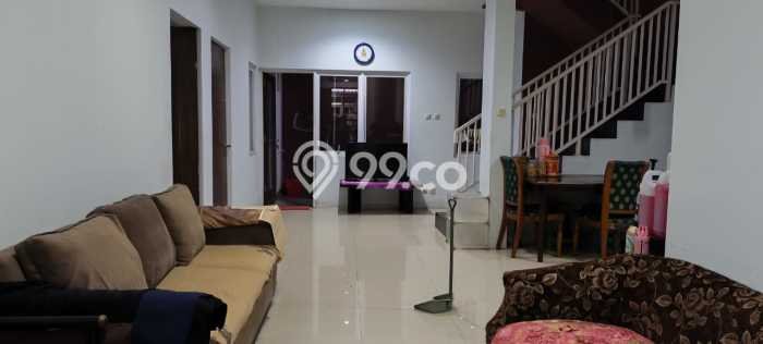Jual Rumah Luas Elegan Dengan View Cantik di Rawamangun, Jakarta Timur Jual Rumah Luas Elegan Dengan View Cantik di Rawamangun, Jakarta Timur
