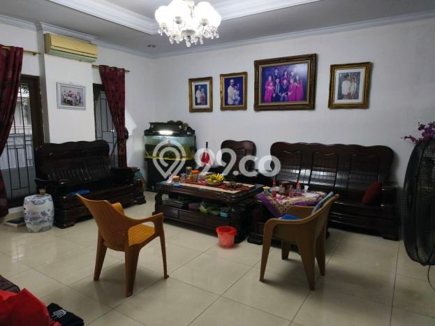 Rumah Mewah LB 220m2 Siap Pakai Desain Elegan di Pondok Kelapa, Jakarta Timur Rumah Mewah LB 220m2 Siap Pakai Desain Elegan di Pondok Kelapa, Jakarta Timur