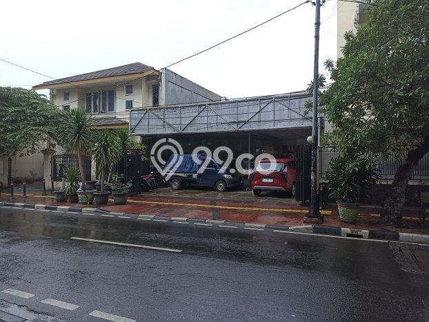 Dijual Rumah Mewah Elegan Dengan View Cantik di Salemba, Jakarta Pusat Dijual Rumah Mewah Elegan Dengan View Cantik di Salemba, Jakarta Pusat