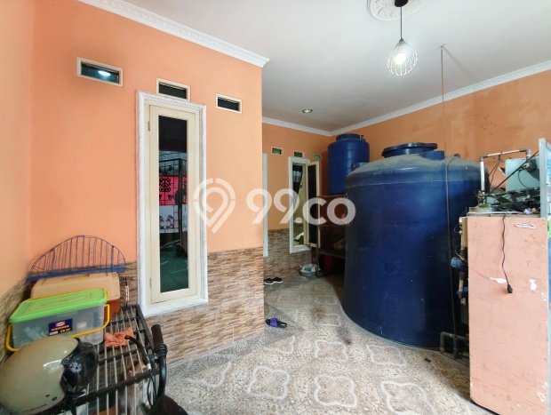 Rumah Modern 4 KT LT 90m2 di Pangeran Jayakarta Rumah Modern 4 KT LT 90m2 di Pangeran Jayakarta